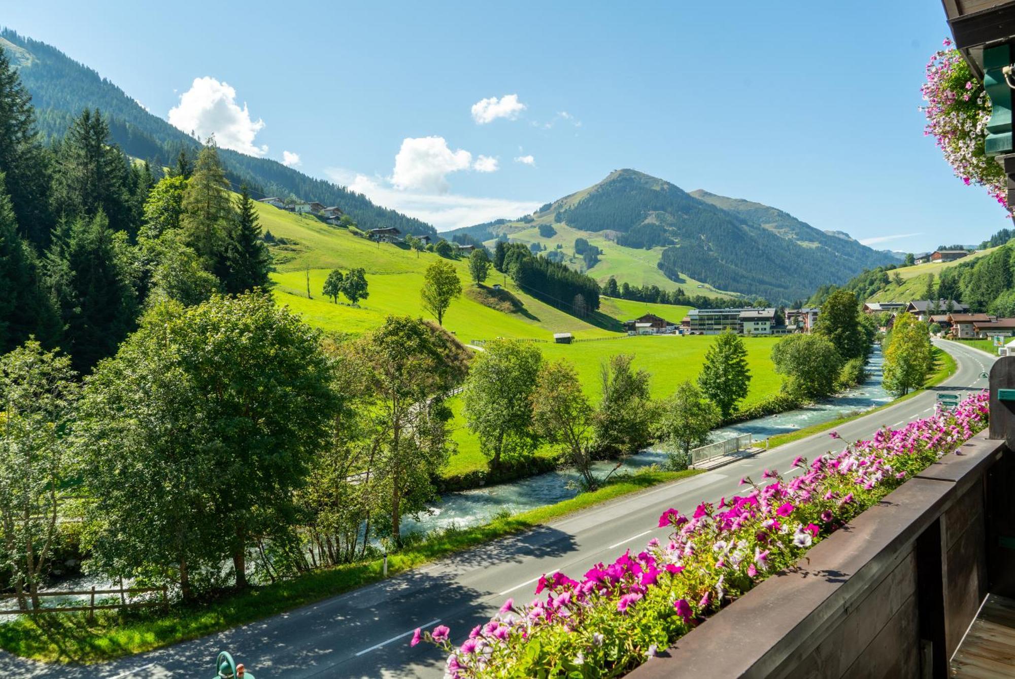Villa Austria Saalbach Екстериор снимка